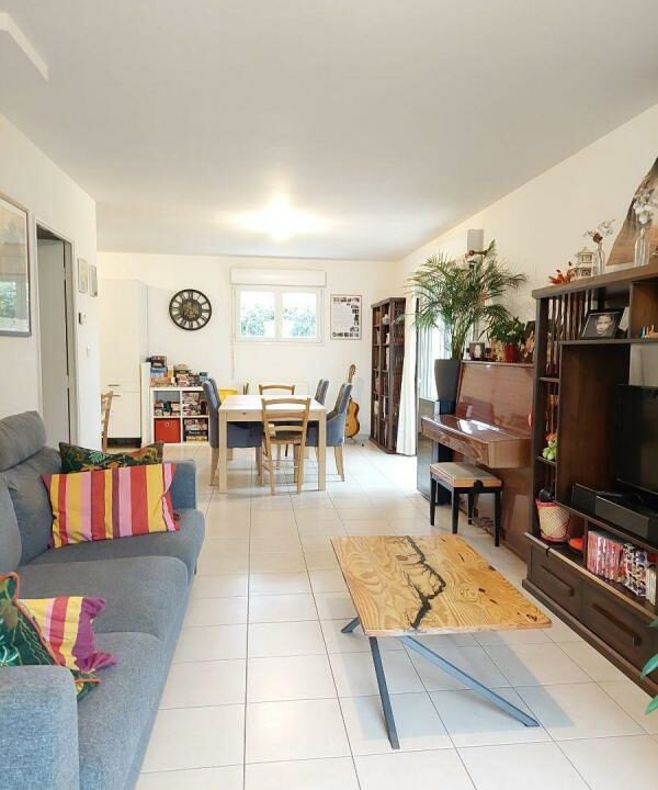 35009_CM-276-25102025-045833