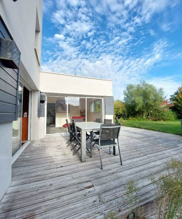 35009_CM-278-15102025-044256